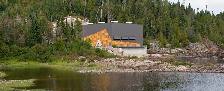 The Umbata Falls run-of-river hydroelectric plant on the White River, 30 kilometres southeast of Marathon, Ontario (courtesy Innergex Renwable Energy Inc.)